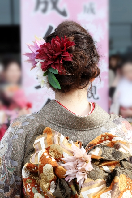 ママ振袖をそのまま着る その時の小物は オリジナル着物販売とワンコイン着付けレッスンのえどこまち 着物屋